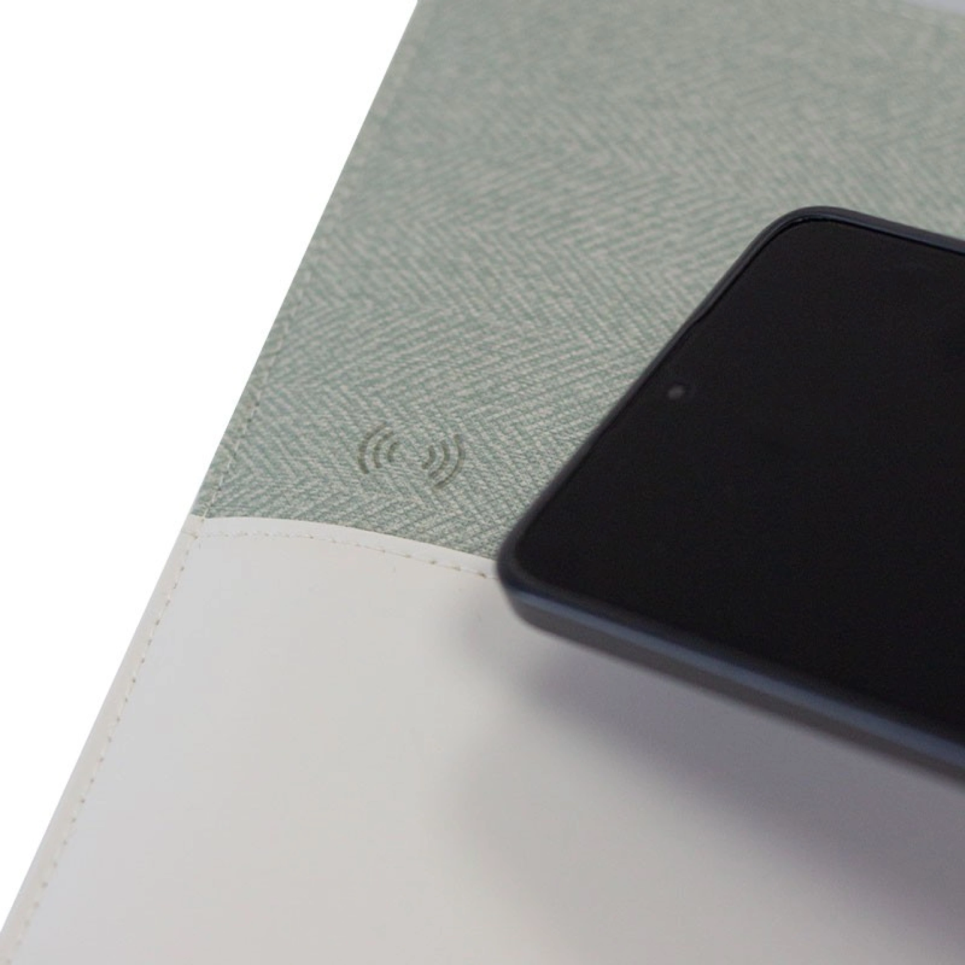 Bolsa MacBook com NFC