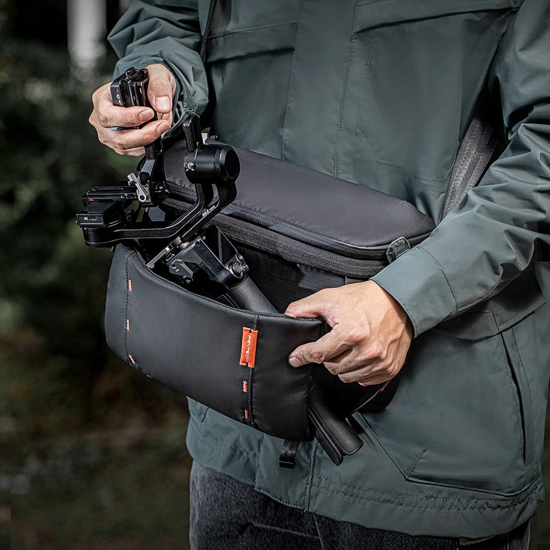 Bolsa de Transporte PGYTECH OneMo Sling 7L (Negro)