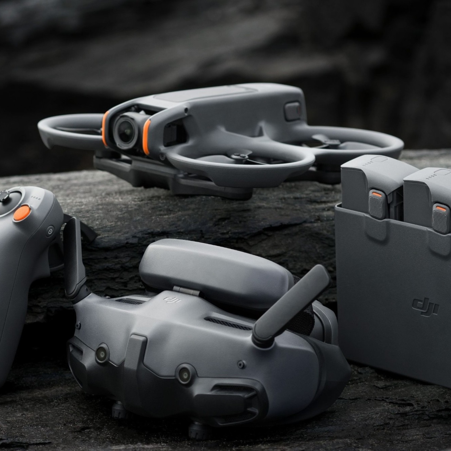 DJI Avata 2 Fly More Combo ( 3 baterias)