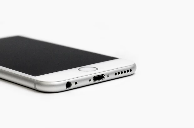 Água na Porta de Ligação? O iOS 10 Avisa