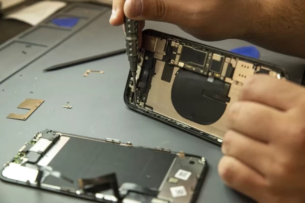 Como reparar os botões do seu telemóvel?