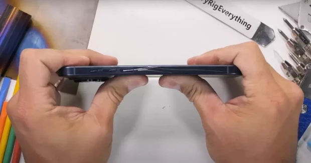 Afinal o iPhone 15 Pro não é tão resistente como se esperava...