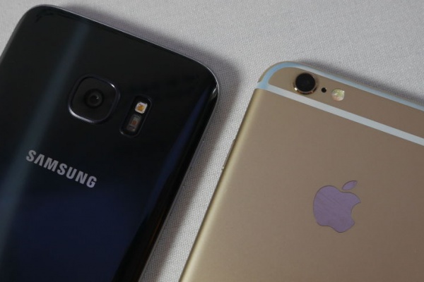 Samsung S7 vs iPhone 8: ¿Cuál es mejor?  blog post